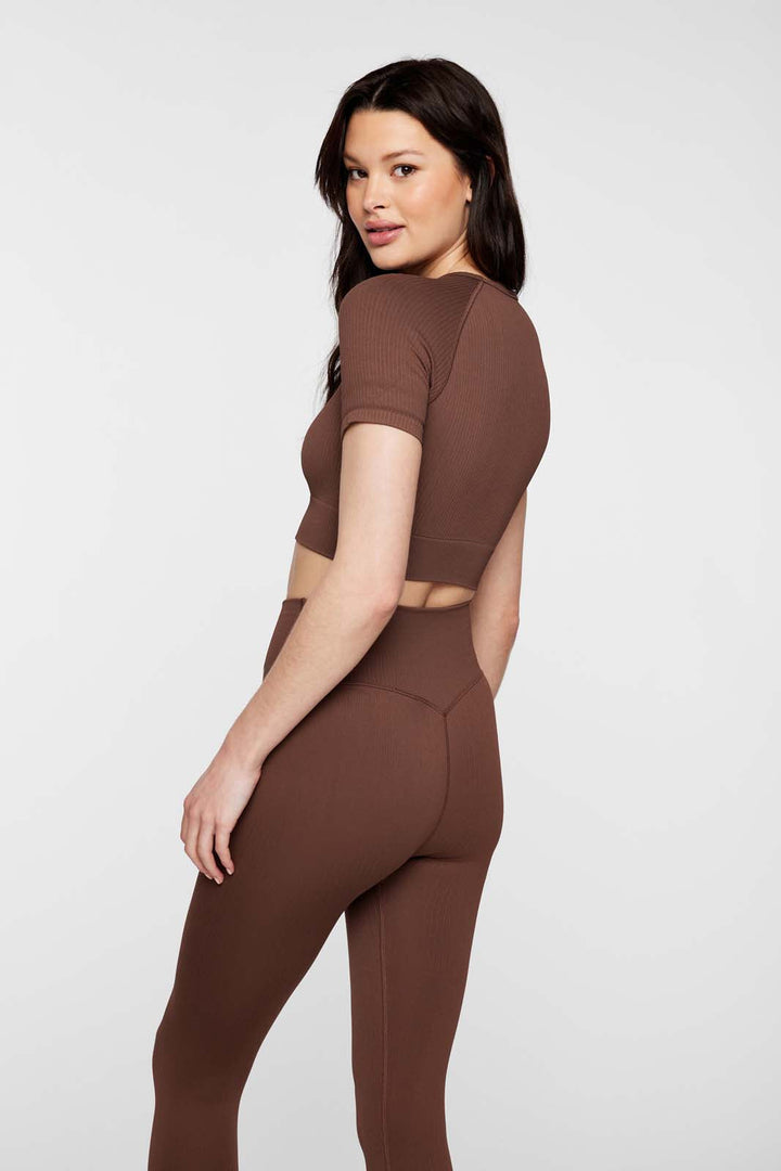 Back view of the Espresso Ribbed Crop Tee – seamless design for workouts