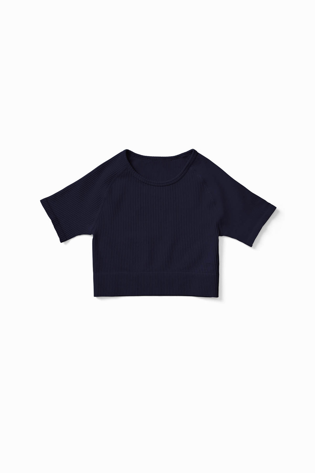 Close-up of ribbed fabric in Navy – seamless crop tee from IMLND